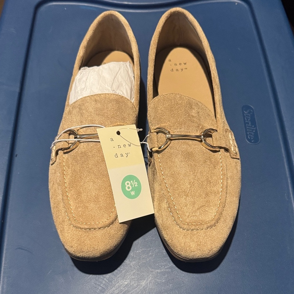 A New Day Beige Women’s Light Taupe Slip-On Loafers - Picture 1 of 5